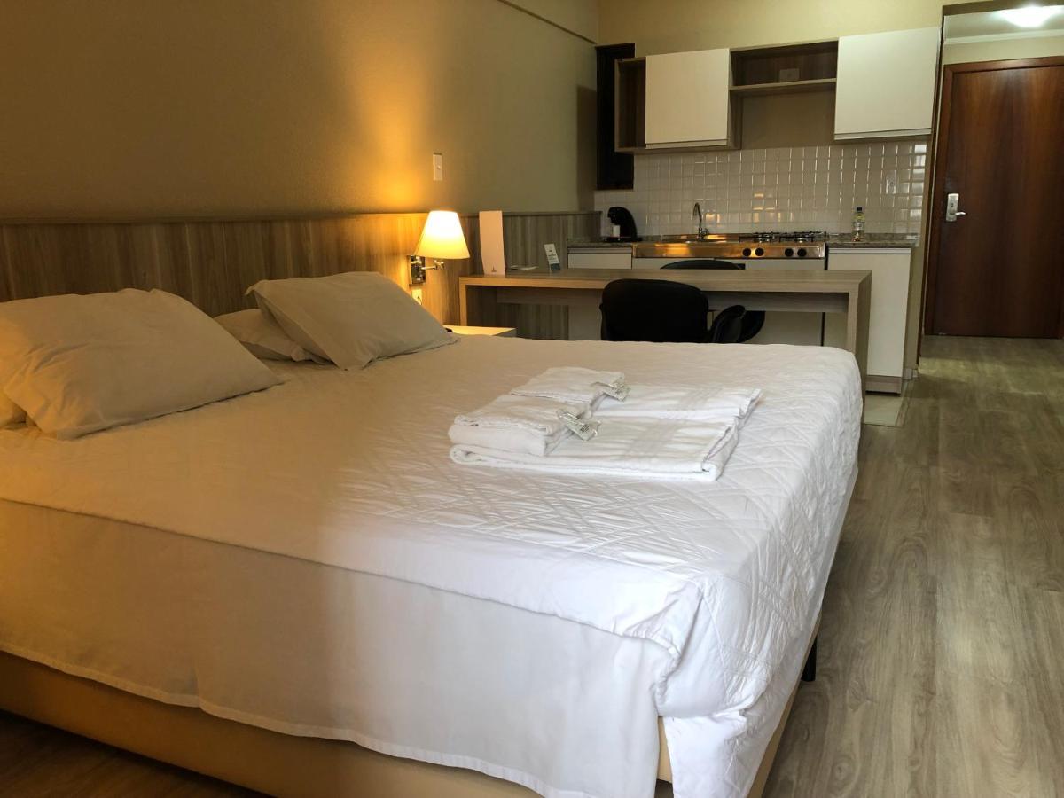 Aquarius Flat Aptos E Suites Санта Крус ду Сул Екстериор снимка